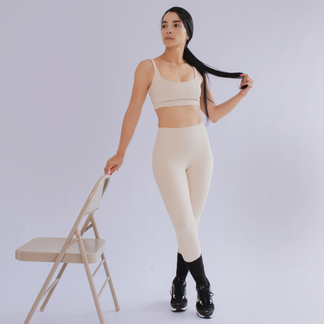 LEGGING DEPORTIVO PARA MUJER CON PRETINA ALTA BEIGE